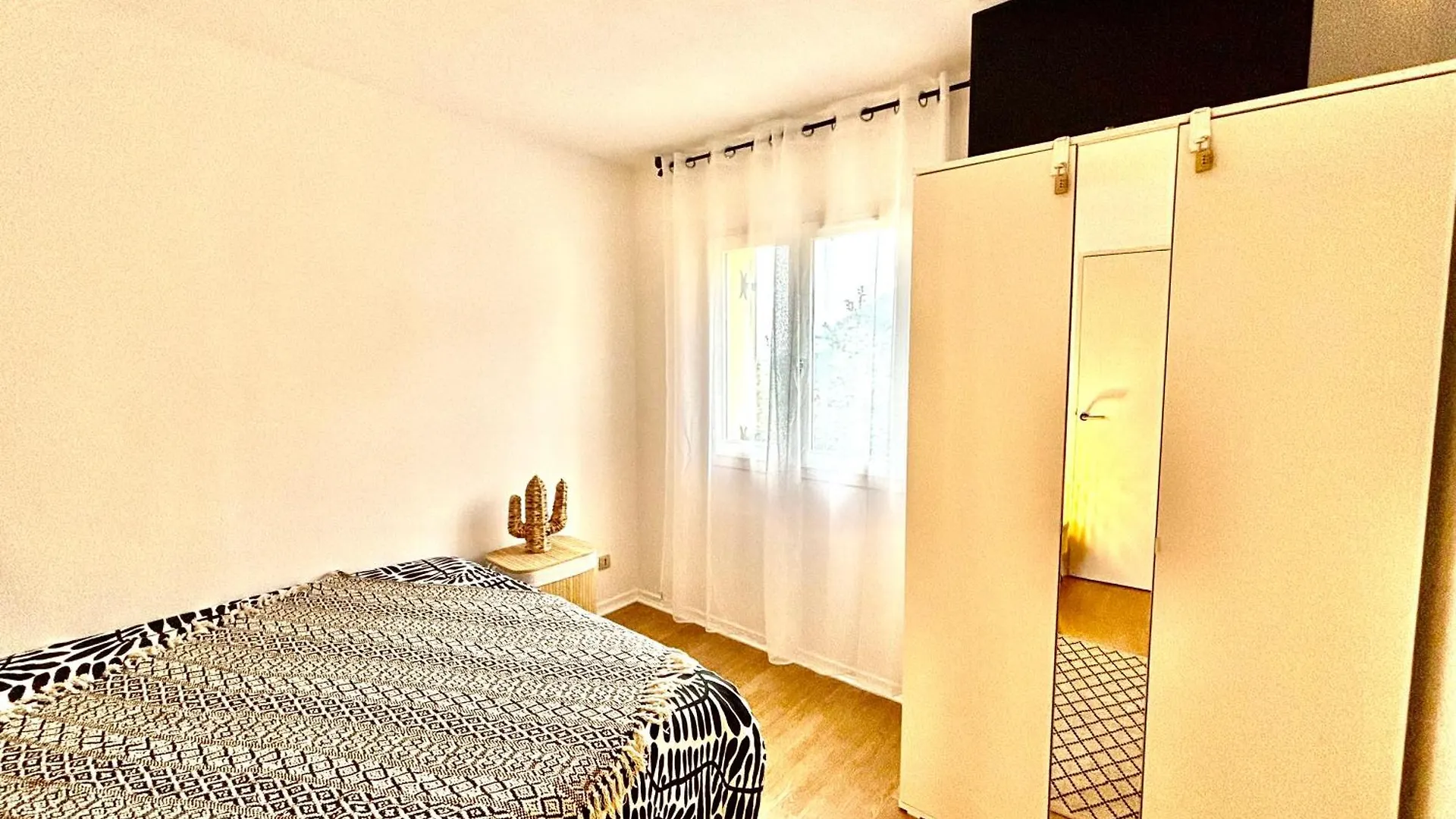 Lejlighed Peaceful Appartment Between Monaco And Menton Roquebrune-Cap-Martin
